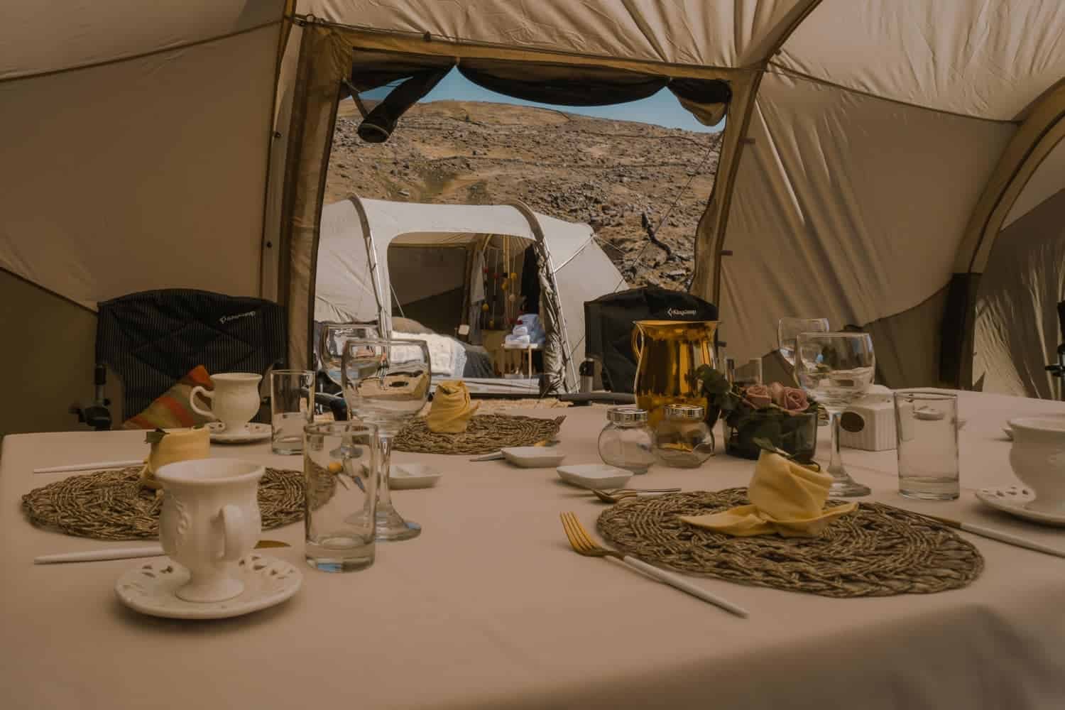 Luxury Glamping with View Pery Local Company