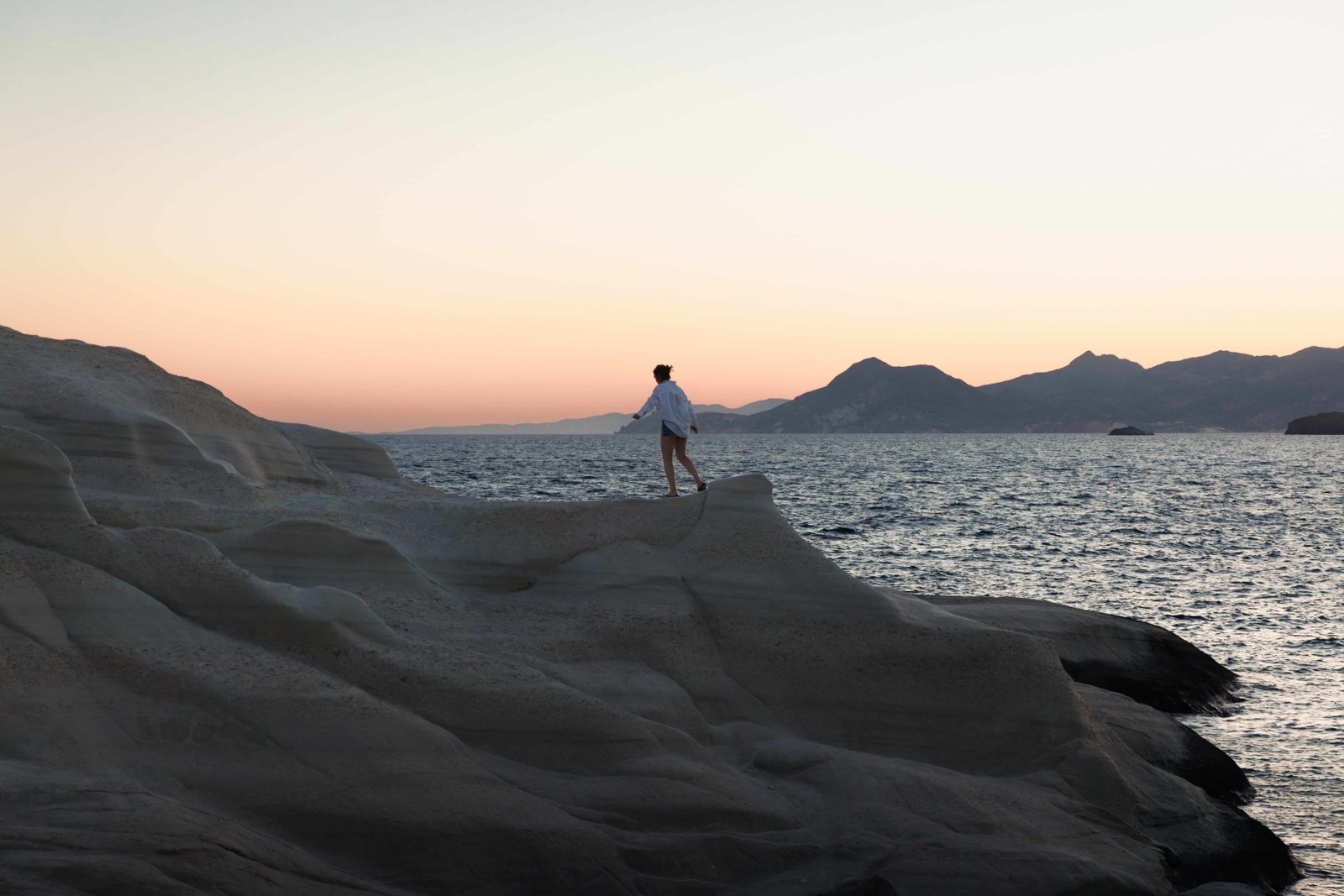 Sarakiniko Beach