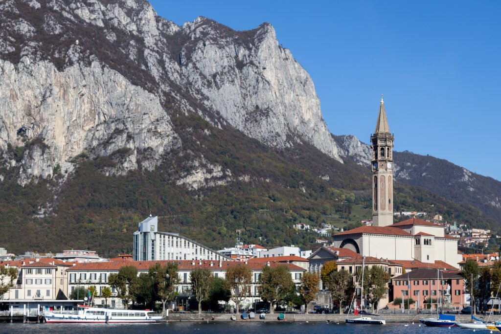 Map of Lake Como (Best Towns, Hotels & How to Plan Your Trip) 29 Lecco town