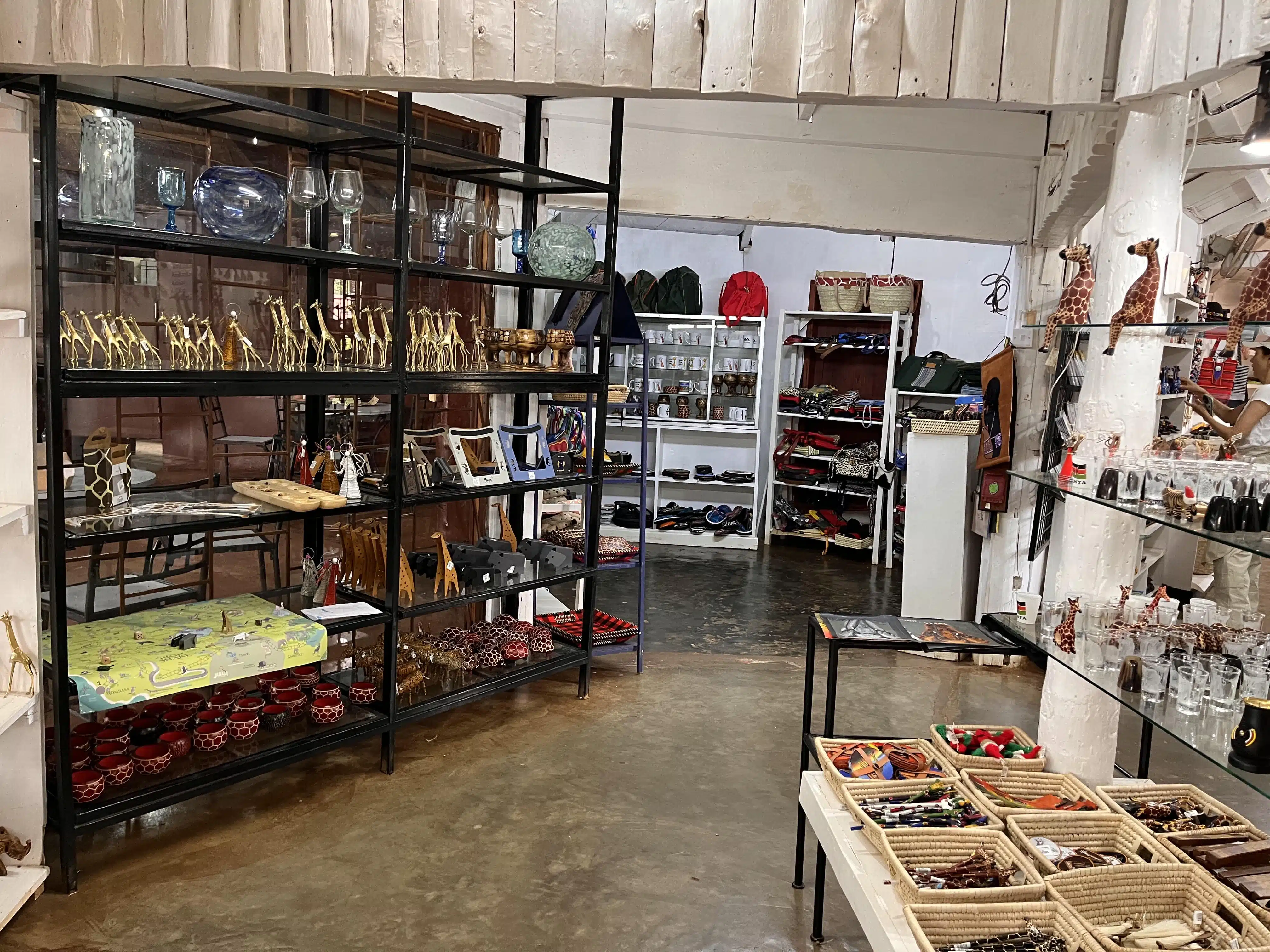 Shop Na Robi Giraffe Park Nairobi: What Do You Need To Know Before You Go?