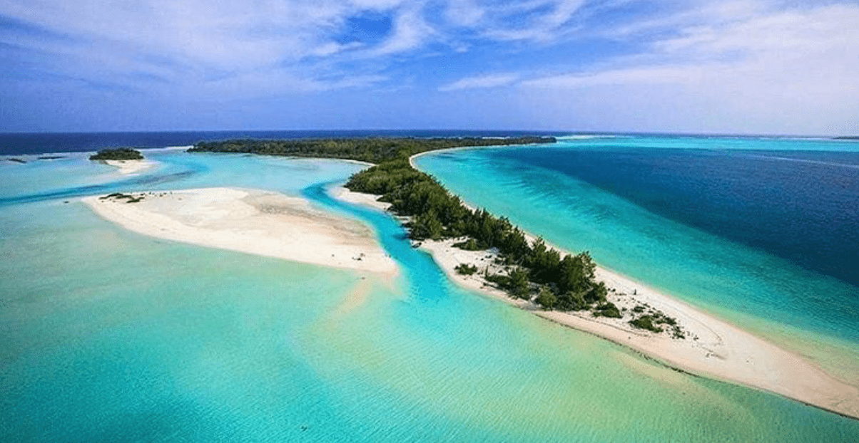 Raivavae French Polynesia: Your ULTIMATE Travel Guide for 2026! 5 Raivavae