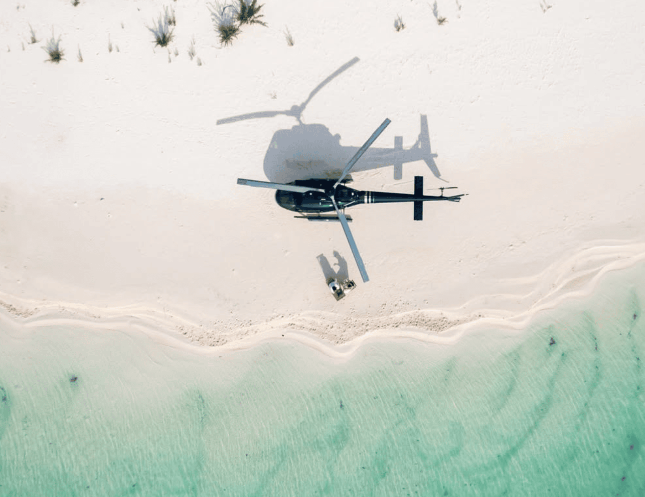 Helicopter tour in Tupai island.