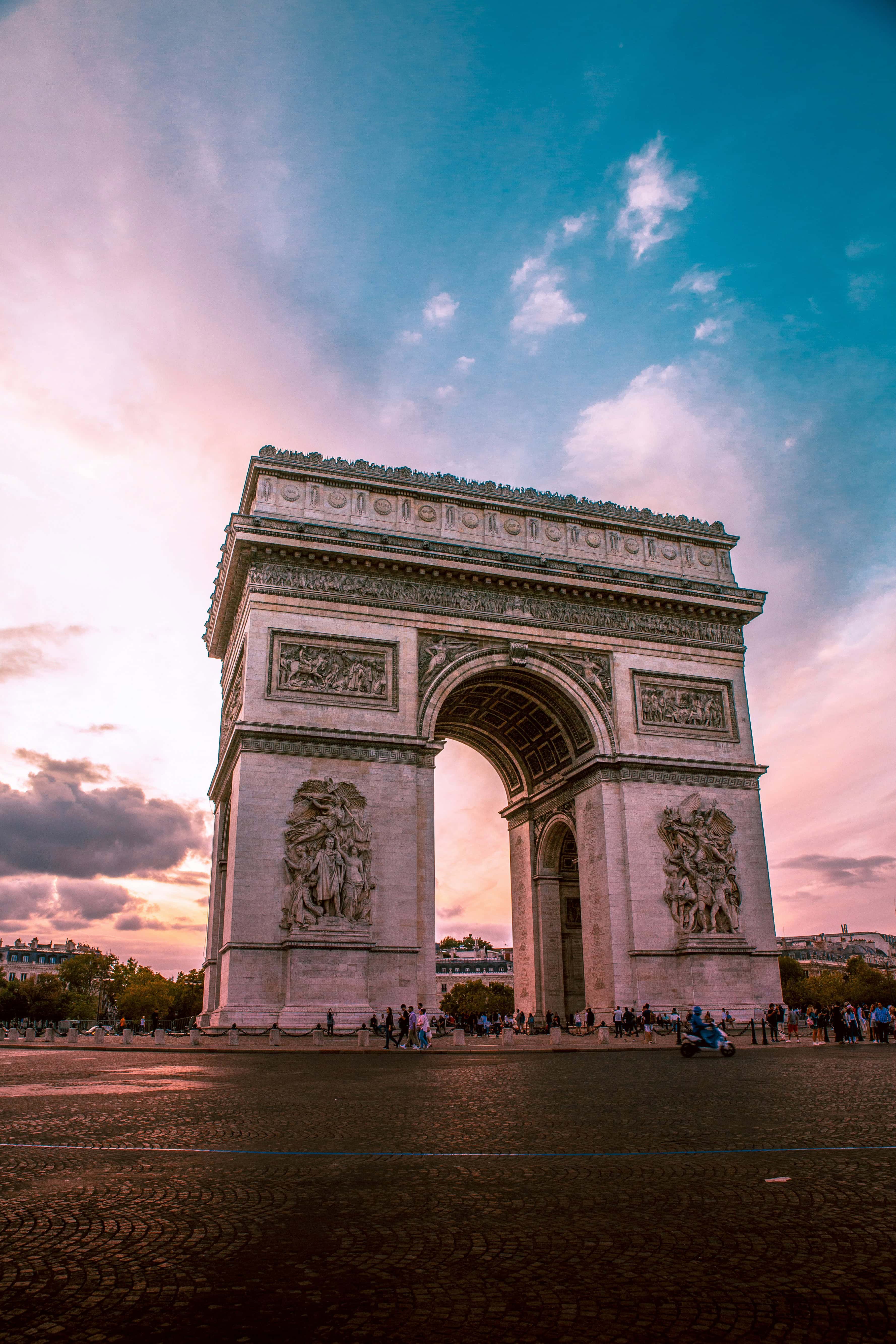 2 Days in Paris Itinerary: Top Activities With Map 3 Arc De Triomphe as one of the items to do during the two days in Paris itinerary