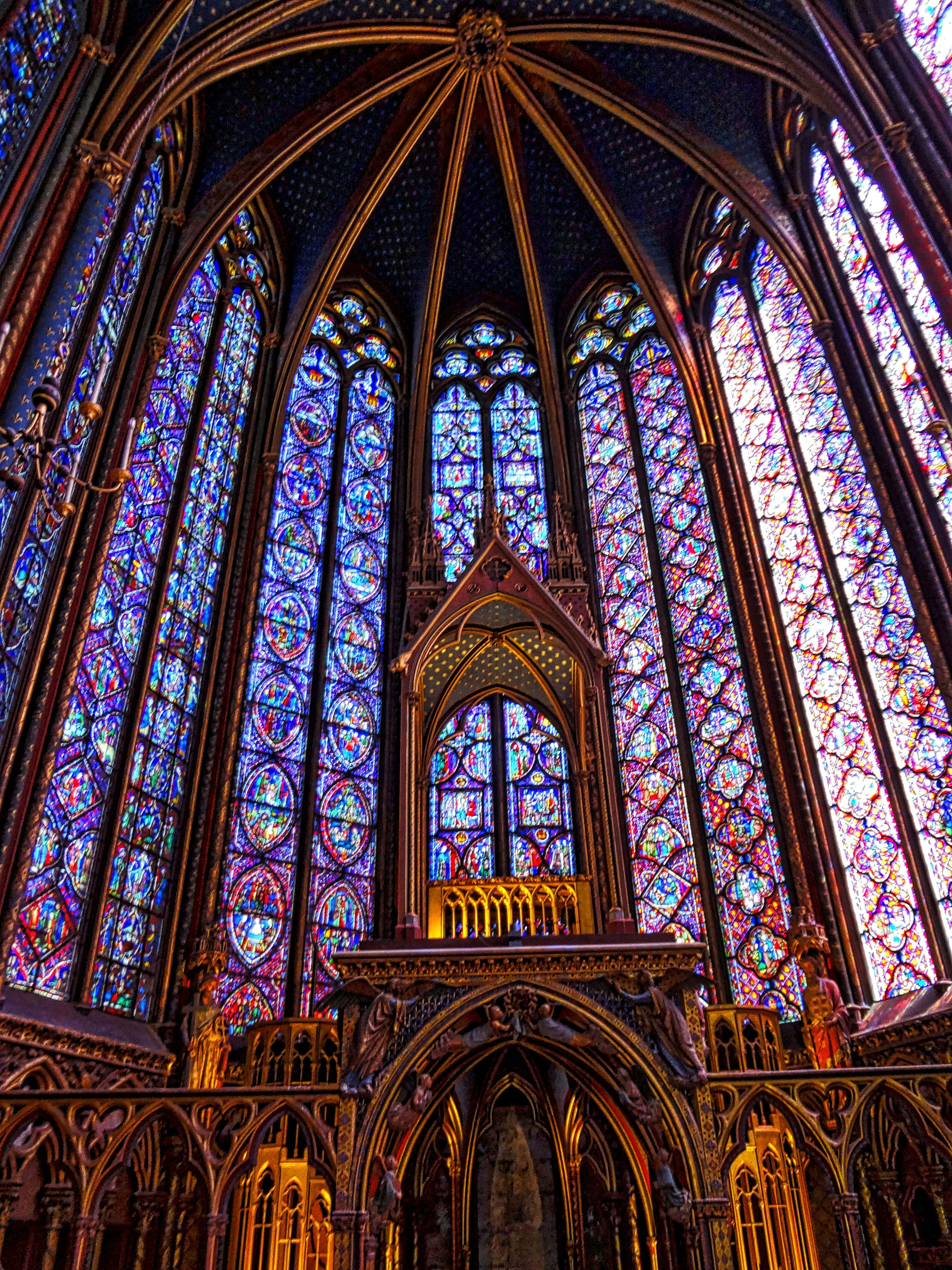 2 Days in Paris Itinerary: Top Activities With Map 14 Saint Chapelle glass windows