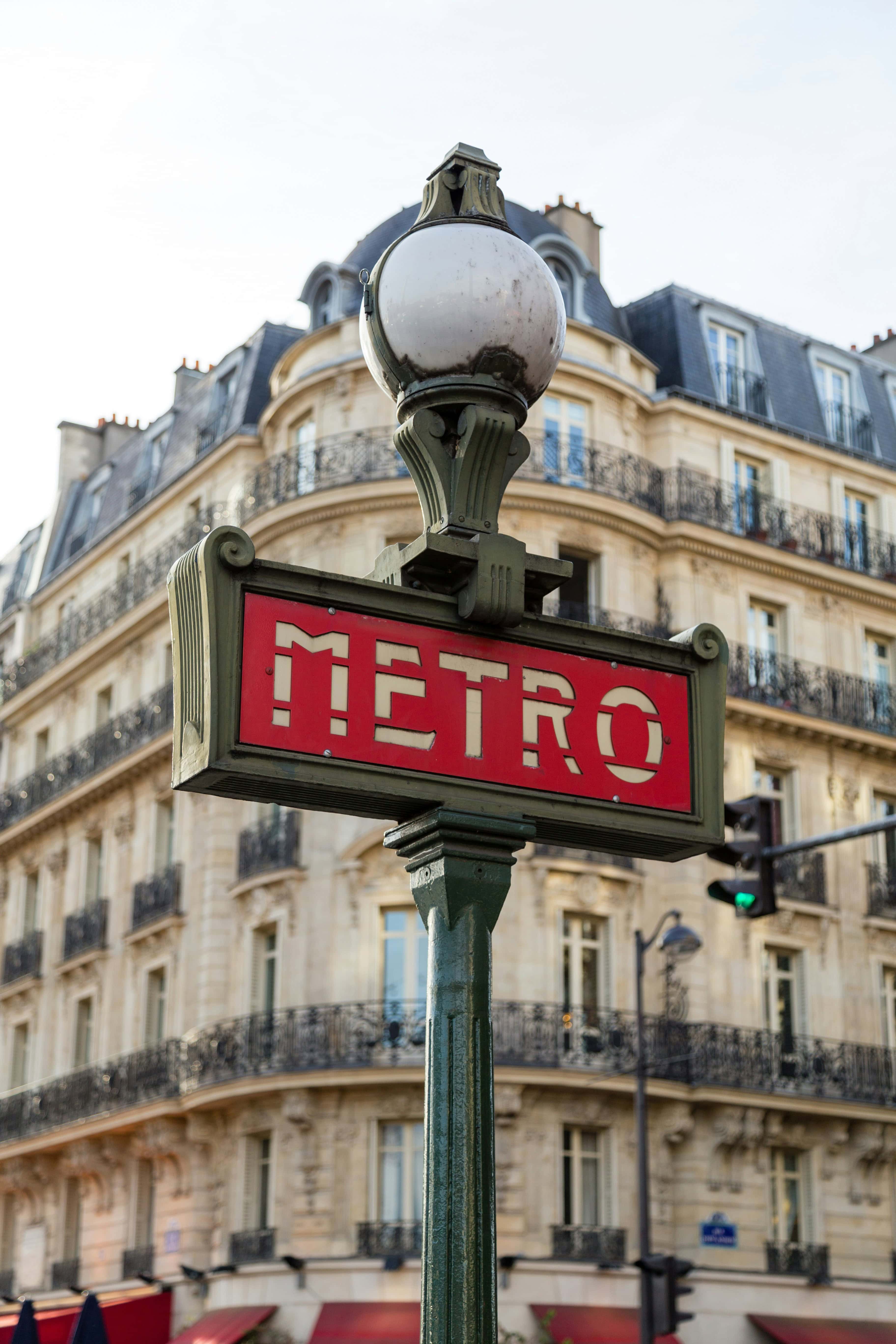 2 Days in Paris Itinerary: Top Activities With Map 21 Metro in Paris
